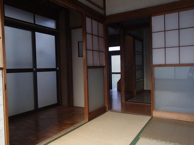 鈴木貸家Aの内装