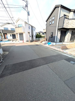 【前面道路含む現地写真】 | 国立市富士見台１丁目　残り２棟　１号棟　仲介手数料無料！