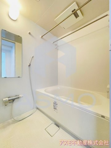 【浴室】 | ラルジュルーセントオーデン難波 | 同マンション別部屋　参考写真