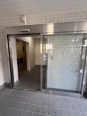 【エントランス】
