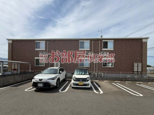 レグルスの駐車場|駐車場完備です