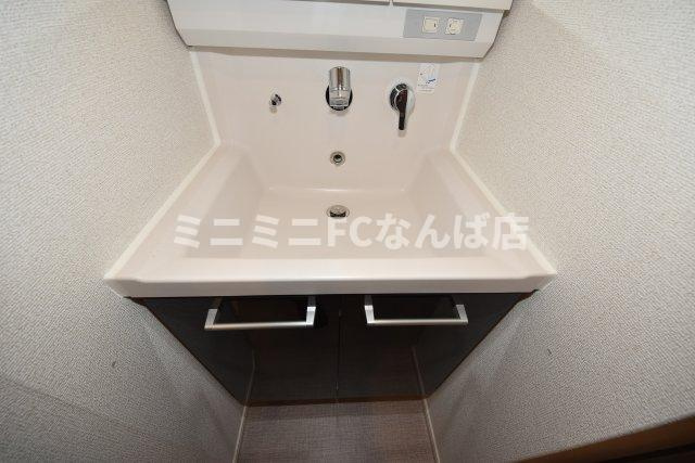 ブランドール新町