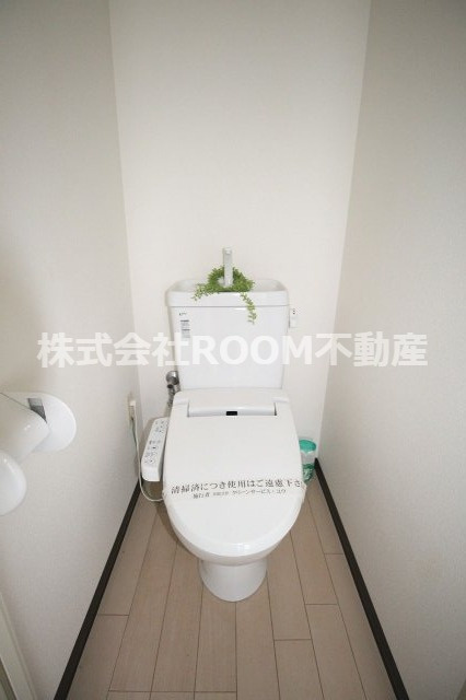 センチュリー21立野　Ａ・Bのトイレ|トイレもきれいです
