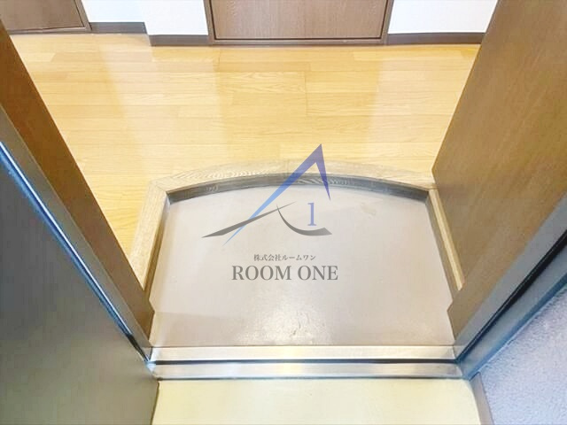 斉藤ビルの玄関|玄関です。