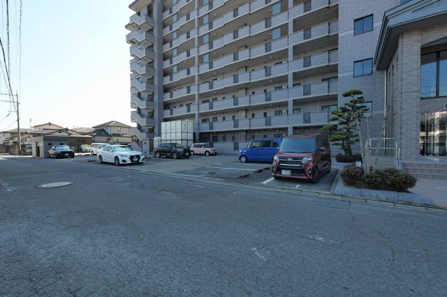 カサグランデ筑紫の駐車場|別号数タイプ
