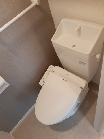 ポライトリー　Ｄのトイレ|トイレです