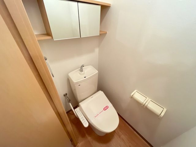 K．コオリナのトイレ
