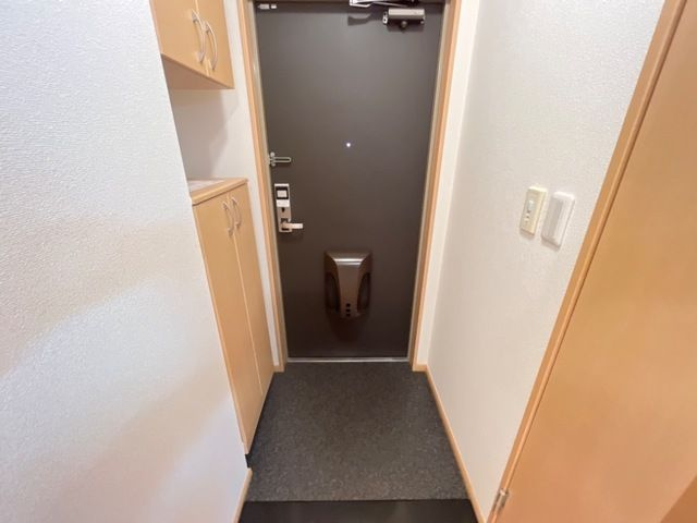 K．コオリナの玄関