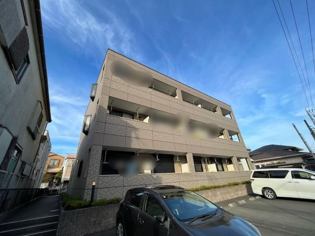 K．コオリナの外観