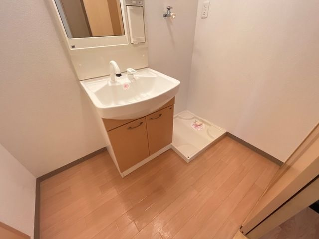 K．コオリナの独立洗面台