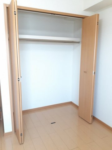 ベアレン　サイドの収納|小物を収納するのに便利です