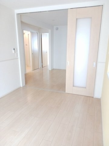 クレセントＢの内装|内装は落ち着いています