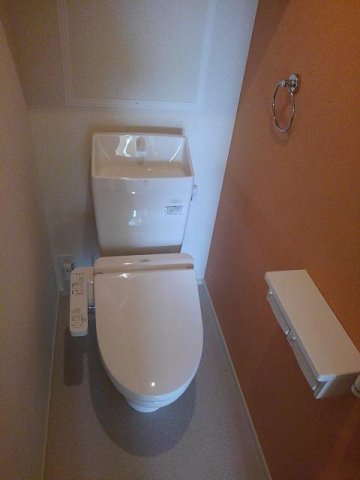 ステラ　Ⅱのトイレ|コンパクトで使いやすいトイレです