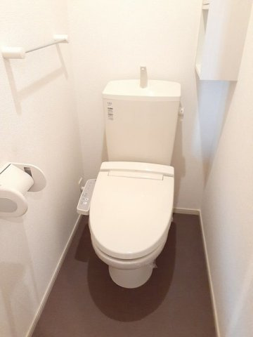 ハピネス２のトイレ|清潔感のあるトイレです