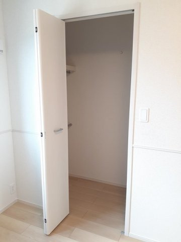 グランド　リスボア　Ⅰの収納|ちょっとした収納スペースも充実しています