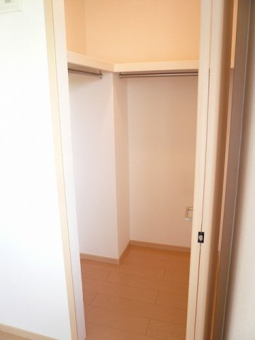 Ｆｌａｍｅ　Ｇａｒｄｅｎ　Ｂの収納|大きなスペースがあり、収納には困りません