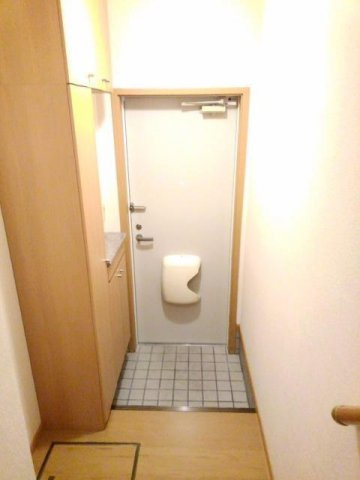 ヌーベル・オーブＡの玄関|ゆったりとした玄関です