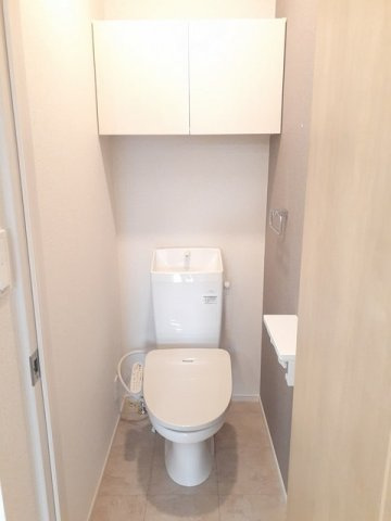 アスティーレ志比田　Ｂのトイレ|シンプルで使いやすいトイレです