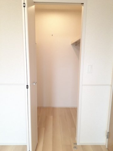 アスティーレ志比田　Ｂの収納|こまごまとしたものを収納できそうですね