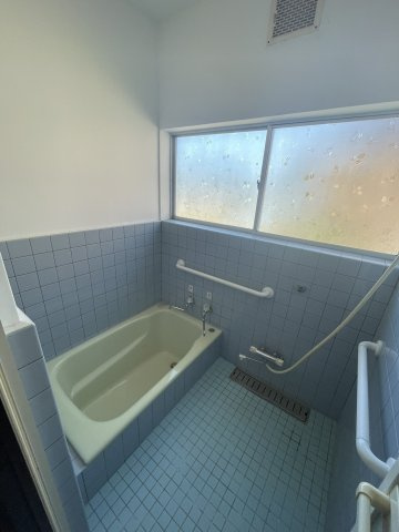 北内町3丁目　中古戸建の浴室|お風呂で日々の疲れを落としましょう