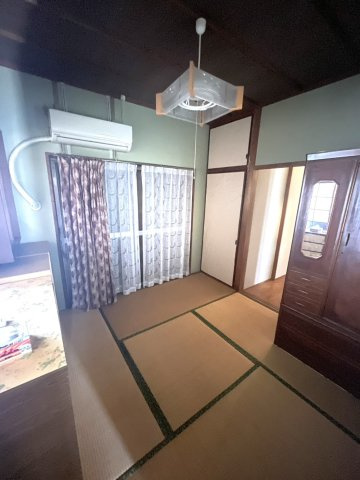 北内町3丁目　中古戸建の和室|柔らかい畳が心地よい和室