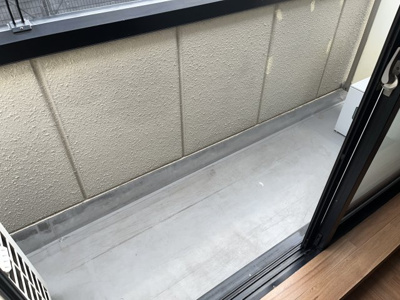 【バルコニー】