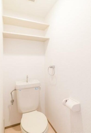 弥生町リバーサイドマンションのトイレ