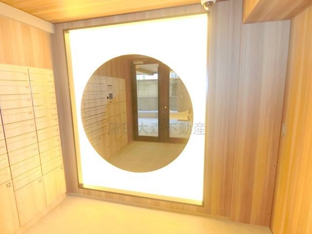 タスキ　リシェス　池上のエントランス