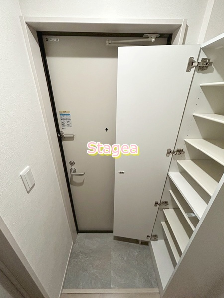KEIAI RESIDENCE 北上尾Ⅴの玄関|同仕様