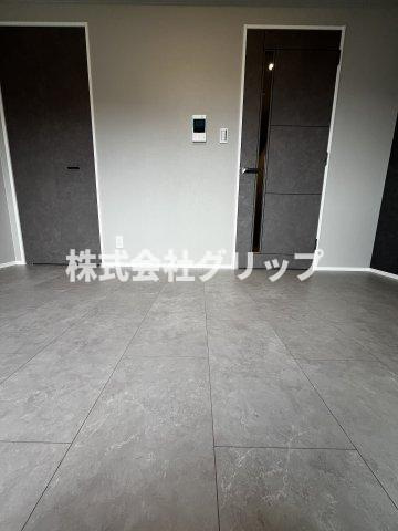 Le'a横濱上星川の洋室