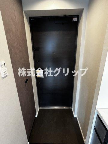 Le'a横濱上星川の玄関