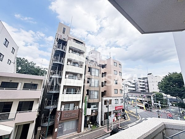 シャルマン三鷹(シャルマンミタカ)の展望