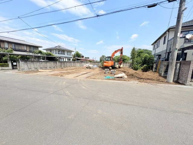 鶴ヶ島市上新田　建築条件なし売地　東武越生線『西大家駅』徒歩2分　【新町小学区】の前面道路含む現地写真