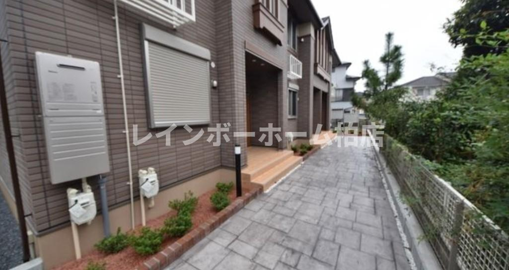 【仲介手数料：50％OFF】対象物件！のエントランス