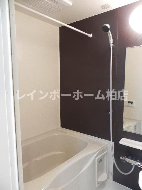 【仲介手数料：50％OFF】対象物件！の浴室|追い焚き機能・浴室乾燥機があります