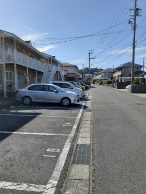 【駐車場】 | メゾンソレイユＡ