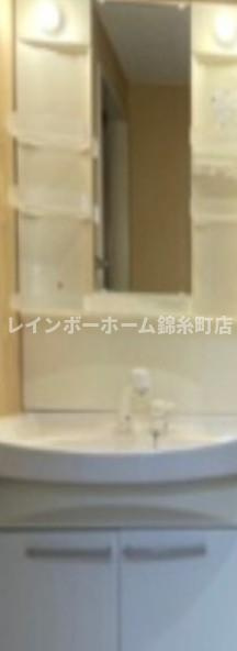 エテルノヴァローレ葛西の独立洗面台