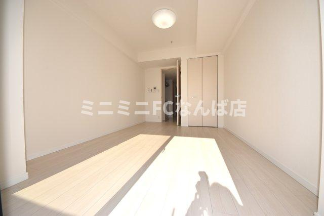 S-RESIDENCE難波Brillerの寝室