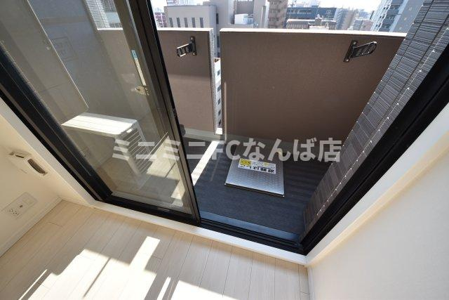 S-RESIDENCE難波Brillerのバルコニー