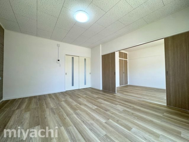 矢田マンションの内装