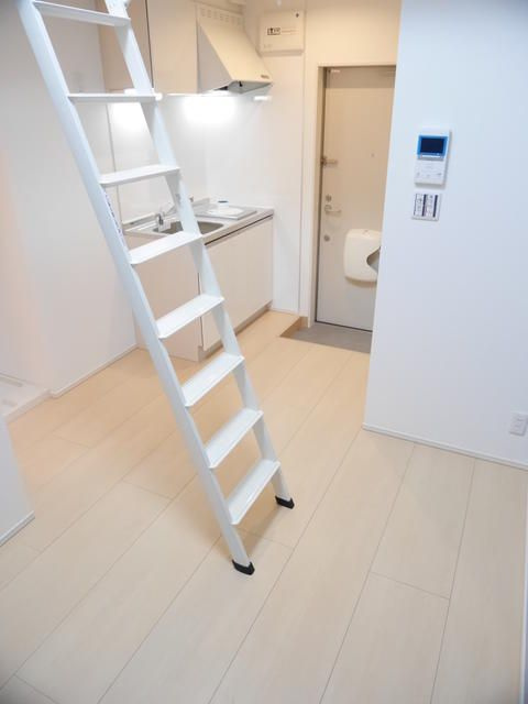 プレシャスオパールの玄関