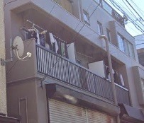 平野ビルの外観