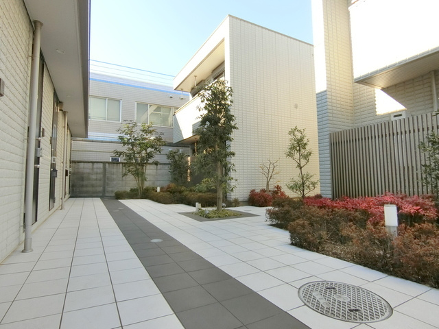 パティオ高井戸Ｂのロビー