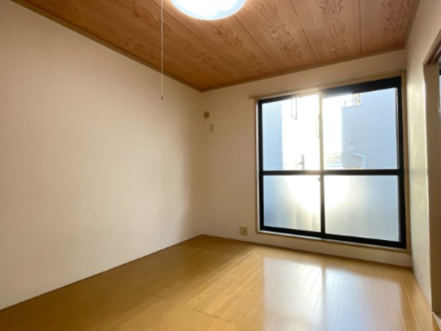 ヘスティアBの洋室|別部屋同間取りの写真です。