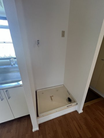 ヘスティアBの収納|別部屋同間取りの写真です。