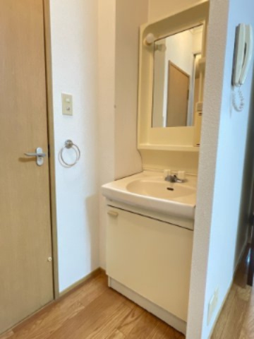 ヘスティアBの洗面所|別部屋同間取りの写真です。
