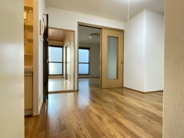 ヘスティアBの内装|別部屋同間取りの写真です。