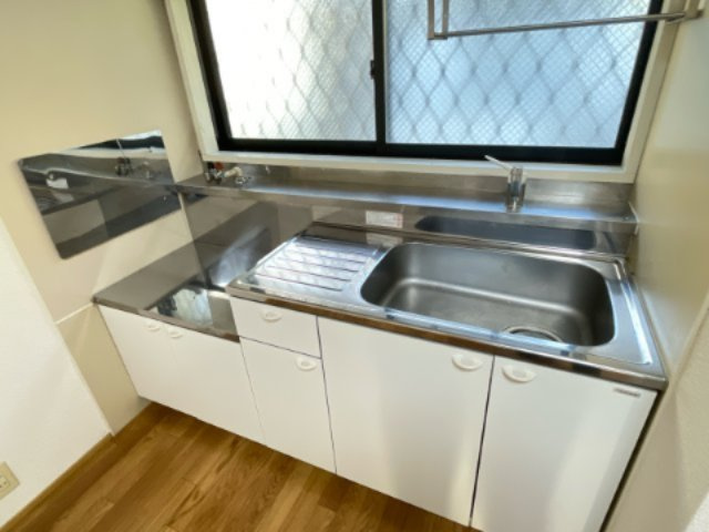 ヘスティアBのキッチン|別部屋同間取りの写真です。