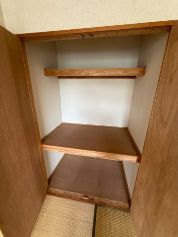 グリーンハイツAの収納