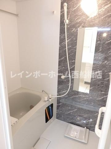 オデッサ浦安の浴室